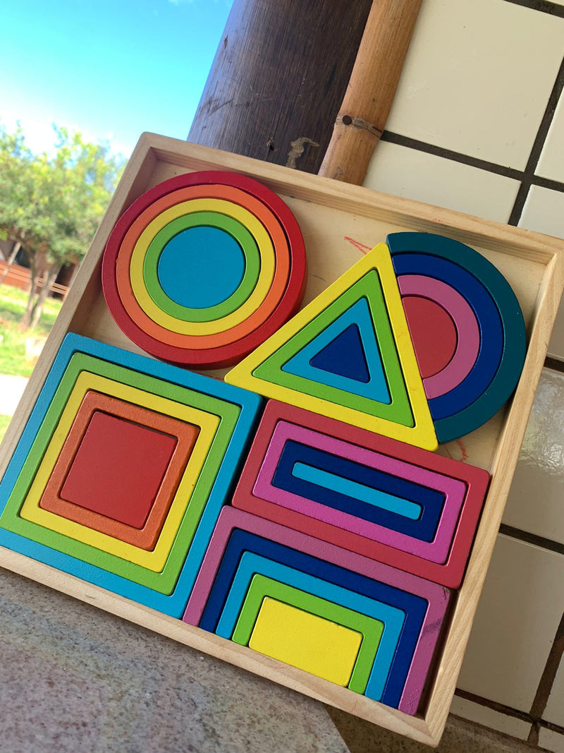 Arte Geométrica - Montessori