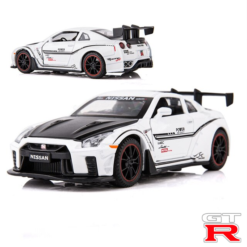 Miniatura Nissan GTR R351:32