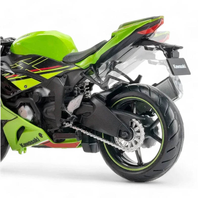 Kawasaki Ninja ZX-6R - Escala 1:12