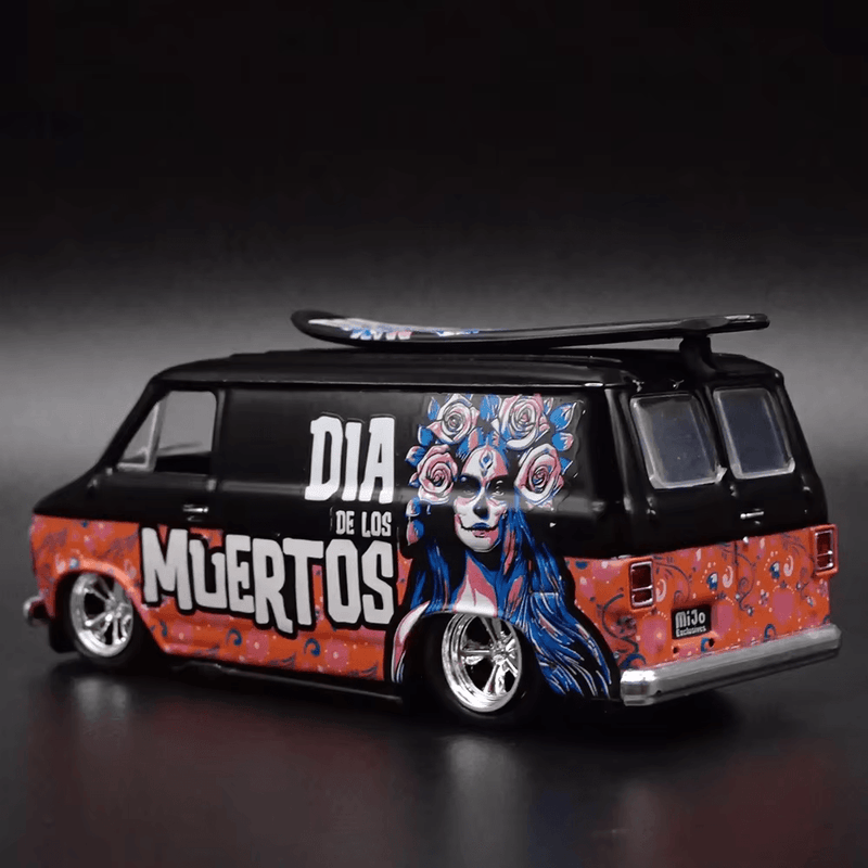 Miniatura 1971 Chevrolet Van G10 1/64 | M2 Machines (MiJo Release MJS62) (Dia de Los Muertos)