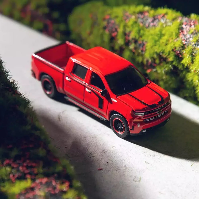 Miniatura 2019 Chevrolet Silverado LTZ Z71 (Vermelho) 1/64 | Auto World (Special Edition)